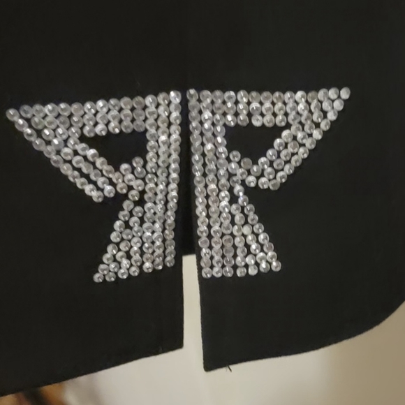 Pierri New York embellished black crop pant. - Picture 2 of 3